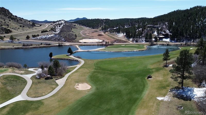 5453 Country Club Dr, Larkspur, CO 80118