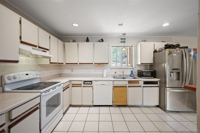 29775 Woods Dr, Evergreen, CO 80439