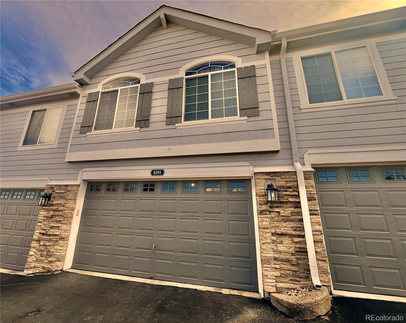 8391 Stonybridge Cir, Highlands Ranch, CO 80126