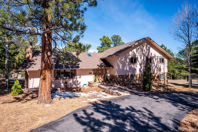 30163 Canterbury Cir, Evergreen, CO 80439