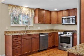 6161 Niagara Way, Centennial, CO 80111