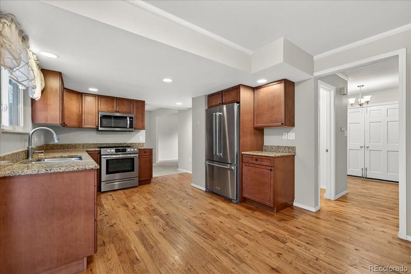 6161 Niagara Way, Centennial, CO 80111