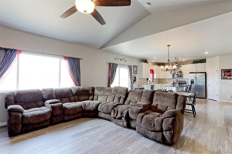 589 Depot Dr, Milliken, CO 80543