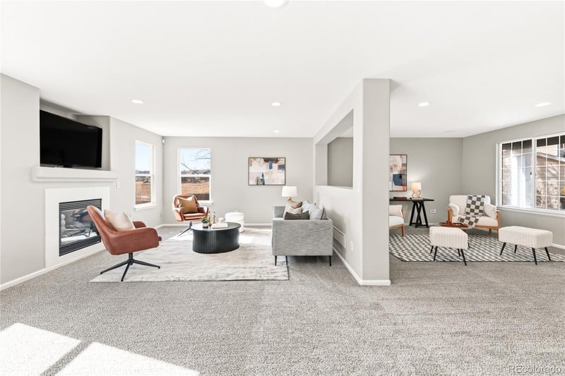 5247 Riviera Cir, Aurora, CO 80015