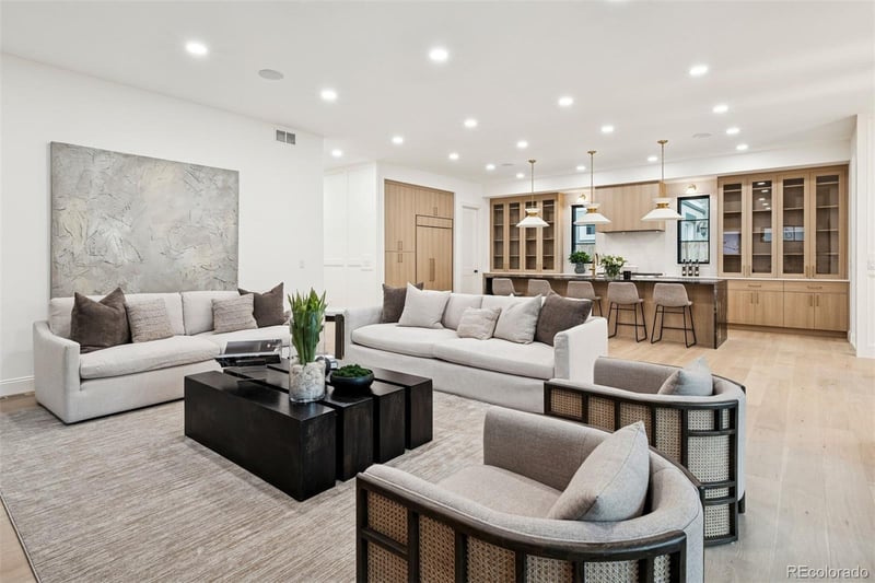 1208 S Vine St, Denver, CO 80210
