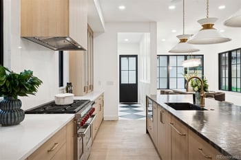 1208 Vine St, Denver, CO 80210