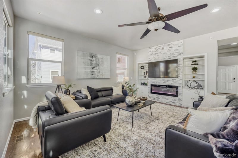 2611 Cache Creek Ct, Castle Rock, CO 80108