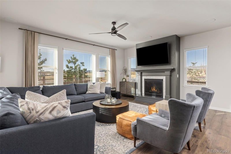 15306 93rd Ave, Arvada, CO 80007