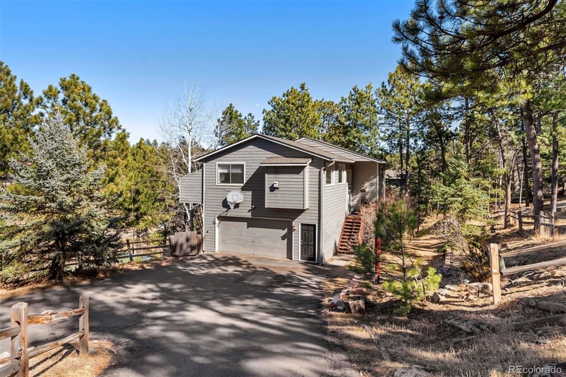 29895 Spruce Rd, Evergreen, CO 80439