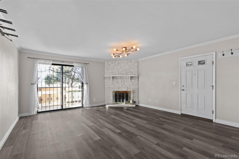 410 Zang St #2-106, Lakewood, CO 80228