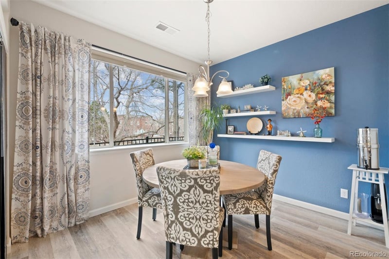 9025 Phillips Dr, Centennial, CO 80112