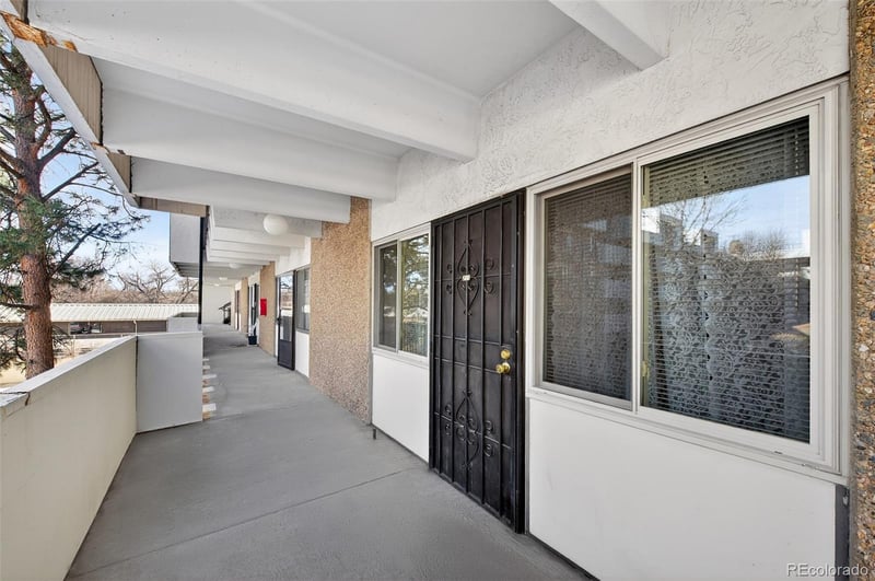 384 Ironton St #211, Aurora, CO 80012