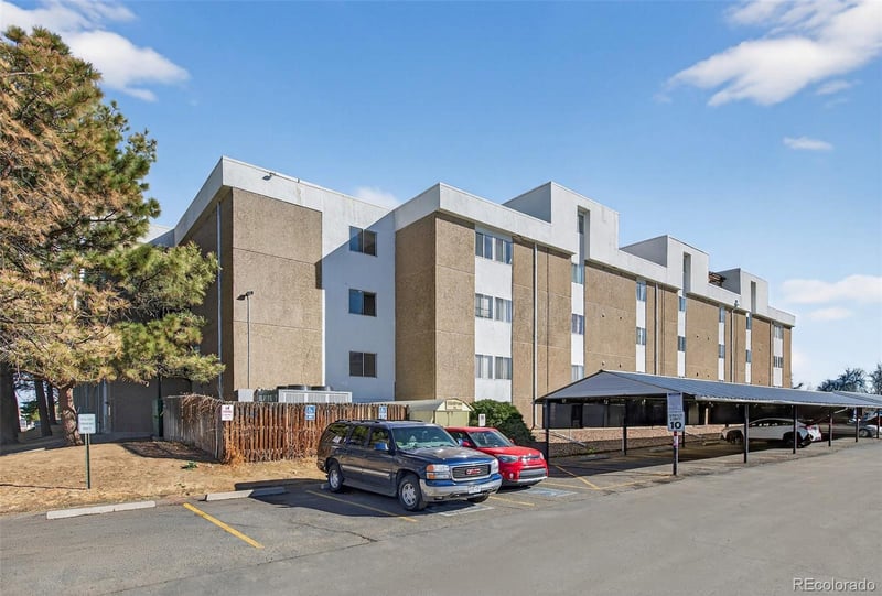 384 Ironton St #211, Aurora, CO 80012