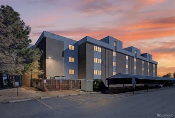 384 Ironton St #211, Aurora, CO 80012