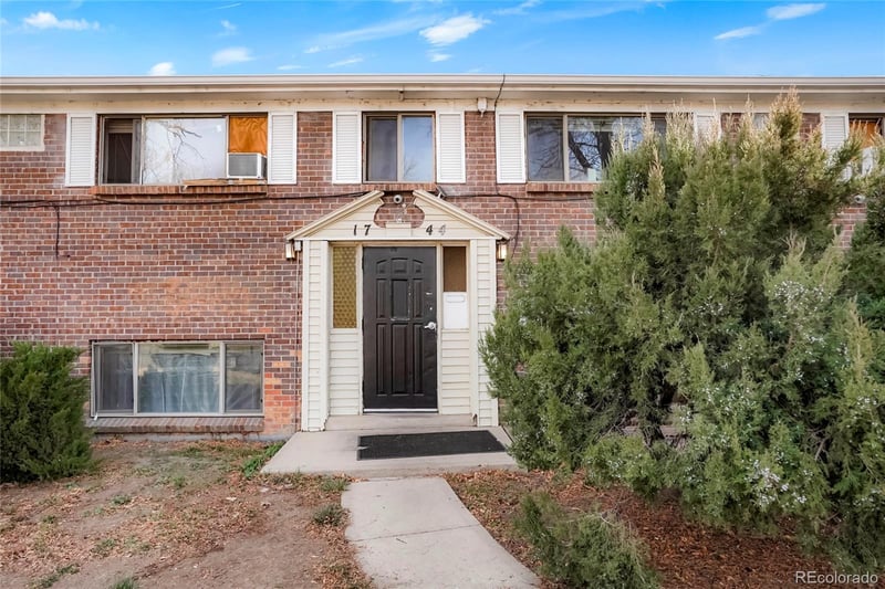1744 Boston St, Aurora, CO 80010