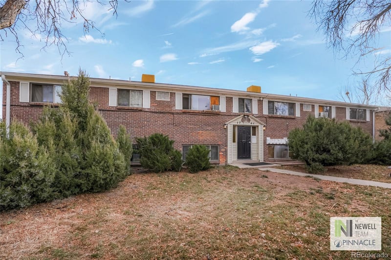 1744 Boston St, Aurora, CO 80010