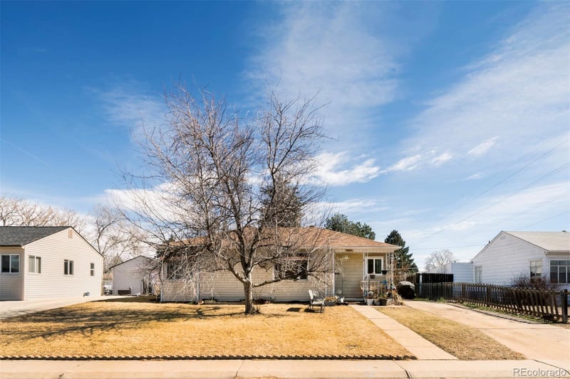 980 Canosa Ct, Denver, CO 80219