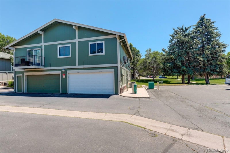 1204 Uvalda St, Aurora, CO 80012