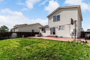 2039 Espana Way, Aurora, CO 80011