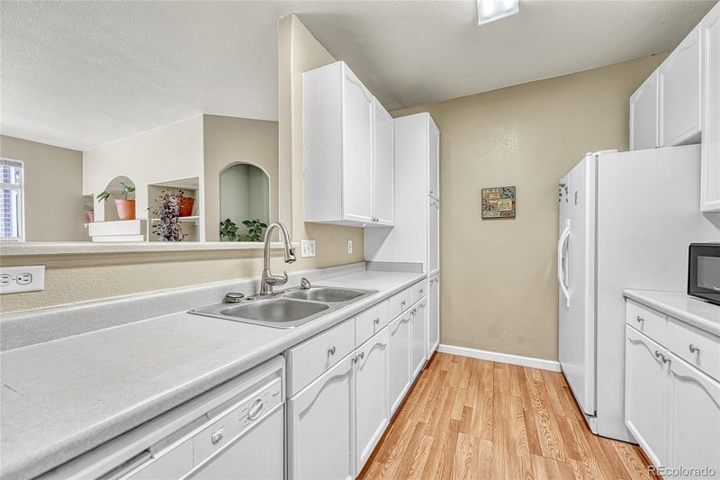 14313 1st Dr #208, Aurora, CO 80011