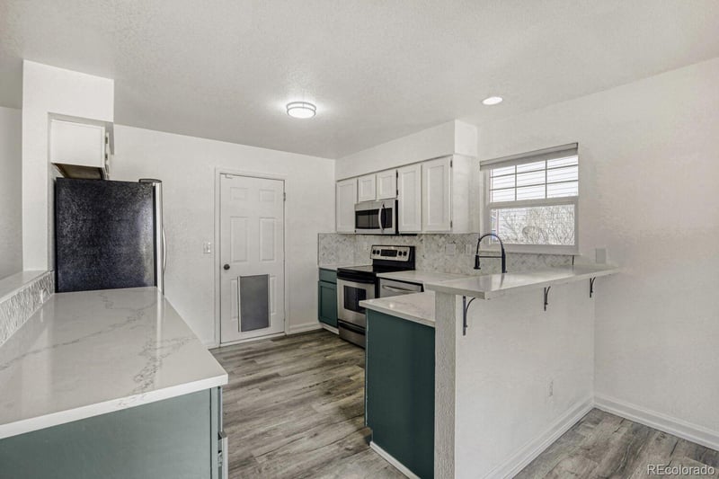 5207 16th St, Greeley, CO 80634