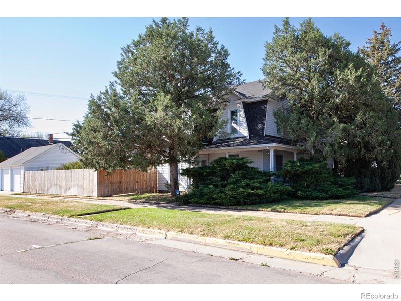 301 2nd St, Sterling, CO 80751