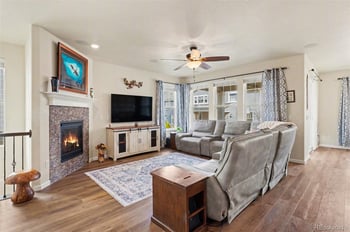 22861 Chenango Dr, Aurora, CO 80015