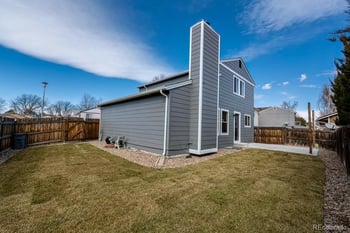 1554 Carson St, Aurora, CO 80012
