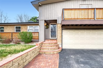 850 Holland St, Lakewood, CO 80215