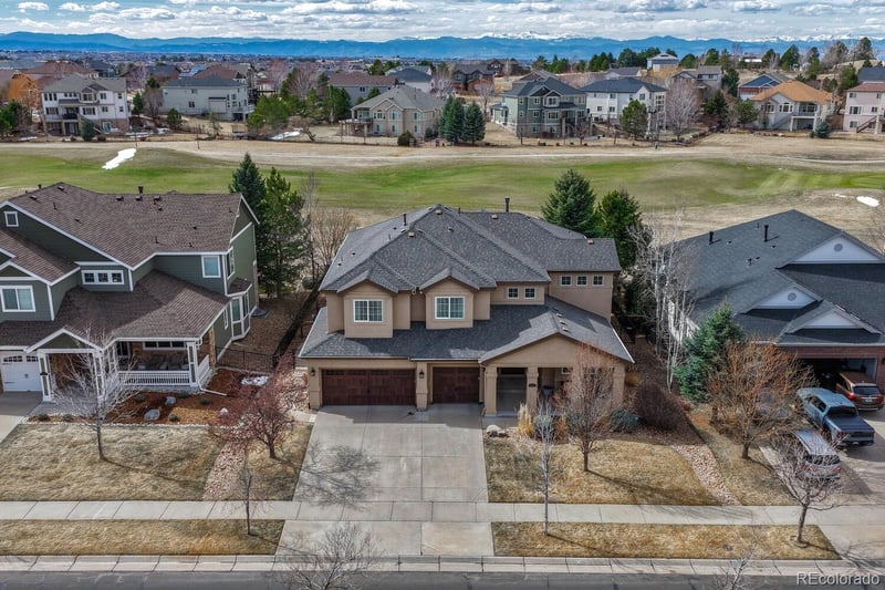 26814 Mineral Dr, Aurora, CO 80016