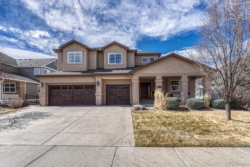 26814 Mineral Dr, Aurora, CO 80016