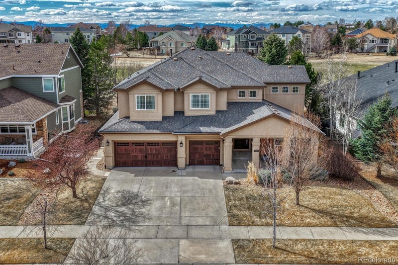 26814 Mineral Dr, Aurora, CO 80016