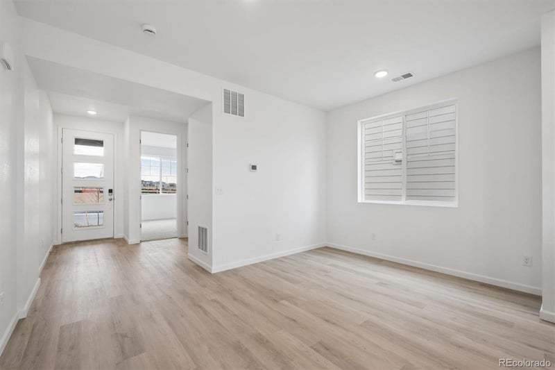 424 Rifle St, Aurora, CO 80017