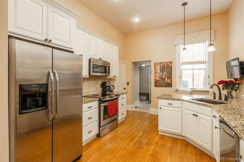 2529 California St, Denver, CO 80205