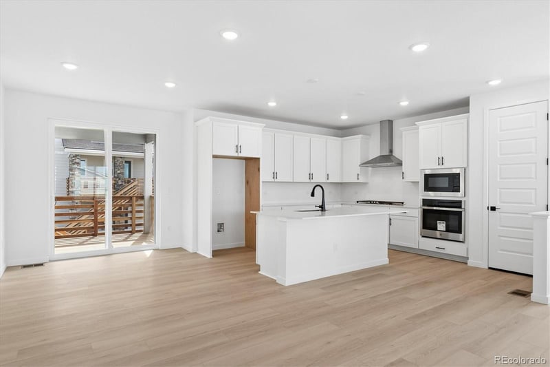 11288 Mount Emma Dr, Englewood, CO 80112