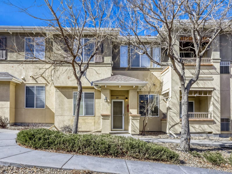 833 98th Ave #207, Thornton, CO 80229