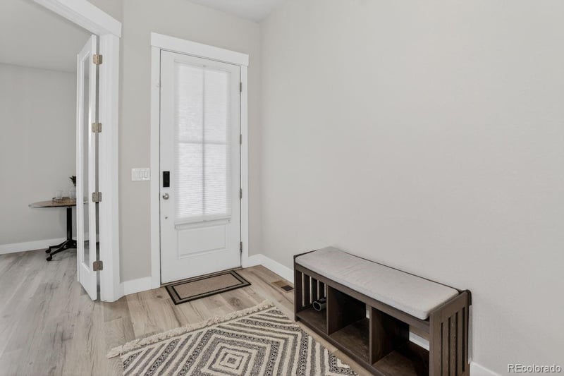 8823 Quemoy Ct, Aurora, CO 80016