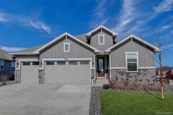 8823 Quemoy Ct, Aurora, CO 80016