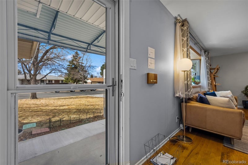 11675 Alaska Ave, Aurora, CO 80012