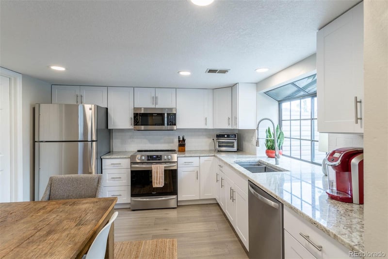 12406 Pacific Cir #D, Aurora, CO 80014