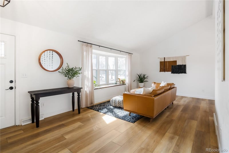 10175 Hawaii Pl, Lakewood, CO 80232