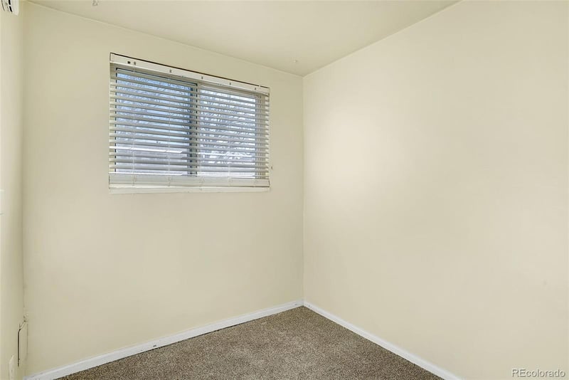 2073 S Acoma St, Denver, CO 80223