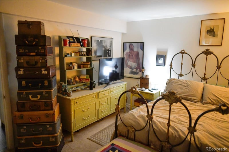 18231 3rd Ave, Golden, CO 80401