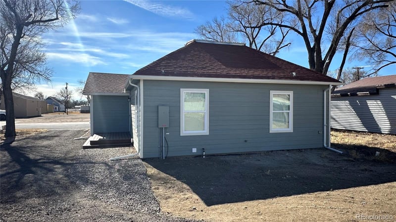 215 6th St, Hugo, CO 80821