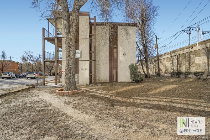 1289 Yukon St, Lakewood, CO 80214