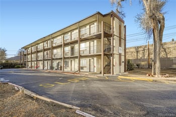 1289 Yukon St, Lakewood, CO 80214