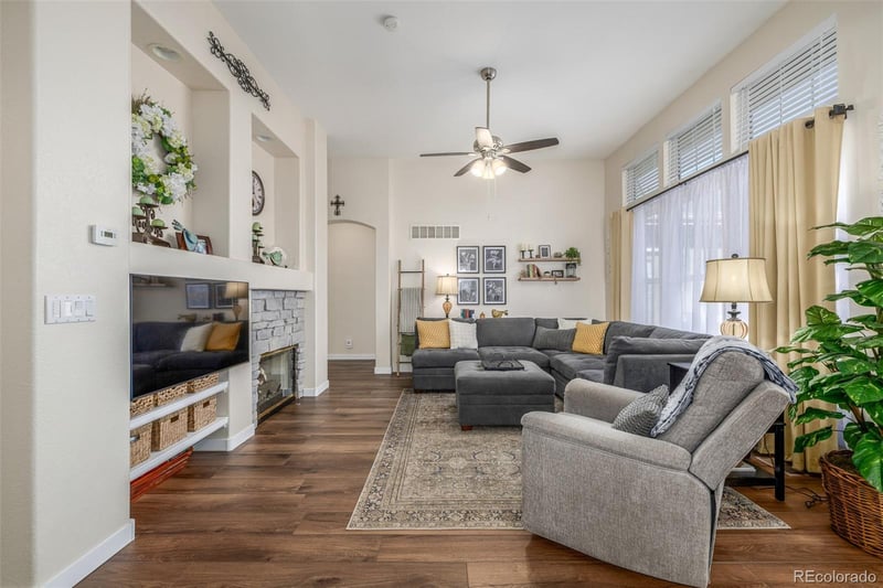 5137 Mt St Vrain Ave, Longmont, CO 80504