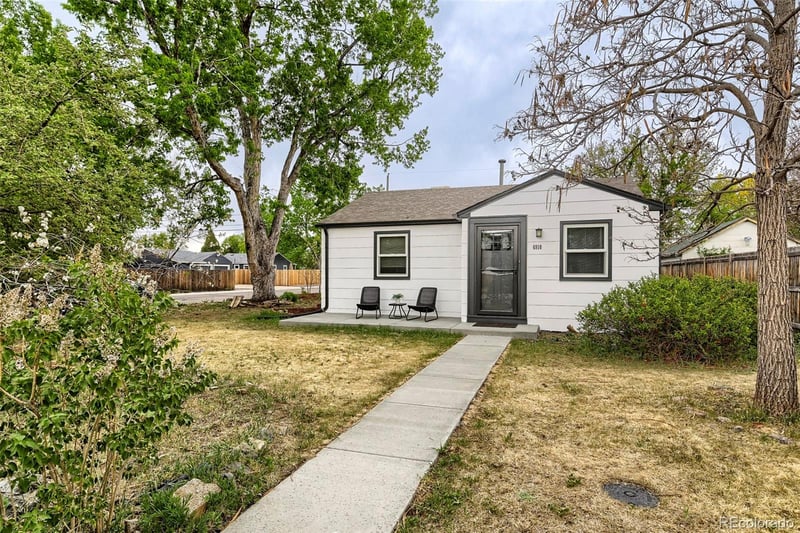 6910 Reno Dr, Arvada, CO 80002