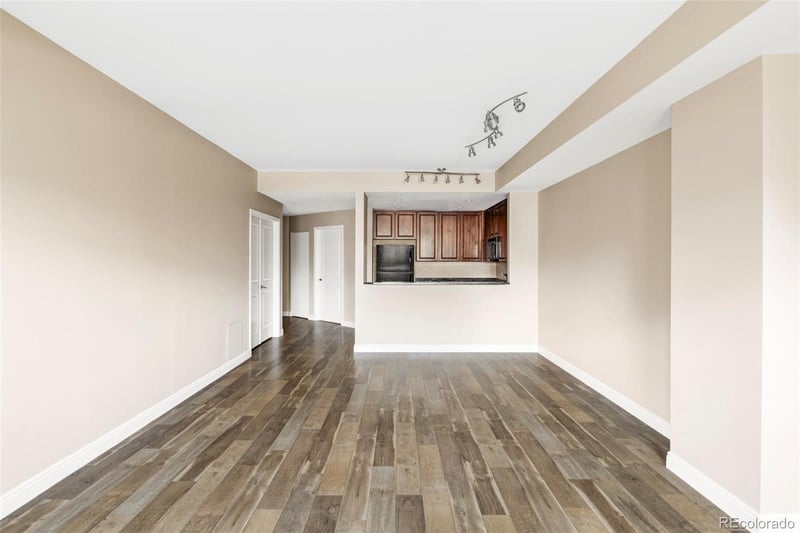 975 Lincoln St #4A, Denver, CO 80203