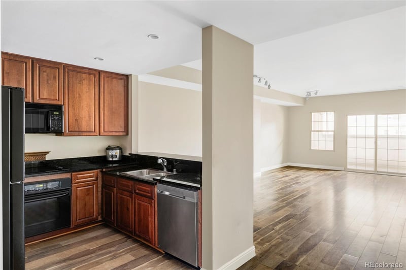 975 Lincoln St #4A, Denver, CO 80203